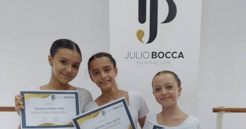 <Participación de estudiantes en seminarios de la Fundación Julio Bocca